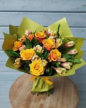 Букет цветов из:  Альстромерии и Розы в Кагальницкой