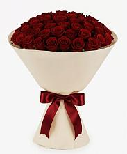 Букет 101 Бордовая роза Блэк Бакарра в Кагальницкой