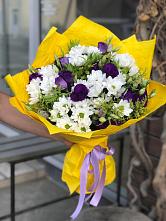 Букет цветов из:  Ирисы, Хризантемы и Ромашки в Кагальницкой