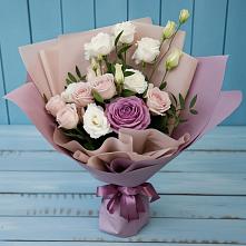 Букет цветов из:  Розы и Лизиантусы #REPLACE_PRED# Кагальницкой
