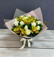 Букет цветов из:  Орхидеи и Розы в Кагальницкой