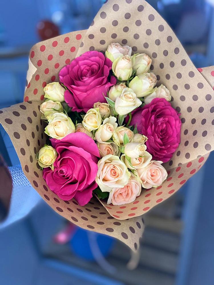 Букет цветов из: Розы в Кагальницкой