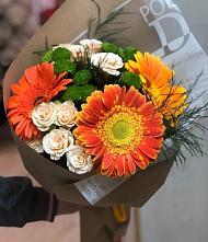 Букет цветов из:  Герберы, Хризантемы и Розы в Кагальницкой