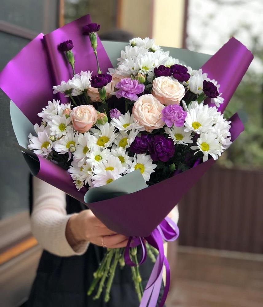 Букет цветов из: Хризантемы, Гвоздики и Розы в Кагальницкой