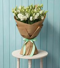 Букет цветов из:  Лизиантусы в Кагальницкой