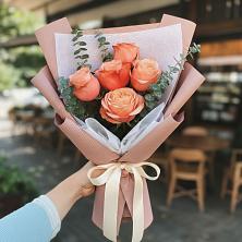 Букет цветов из:  Розы в Кагальницкой