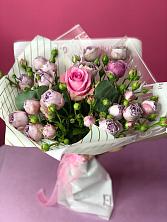 Букет цветов из:  Розы в Кагальницкой