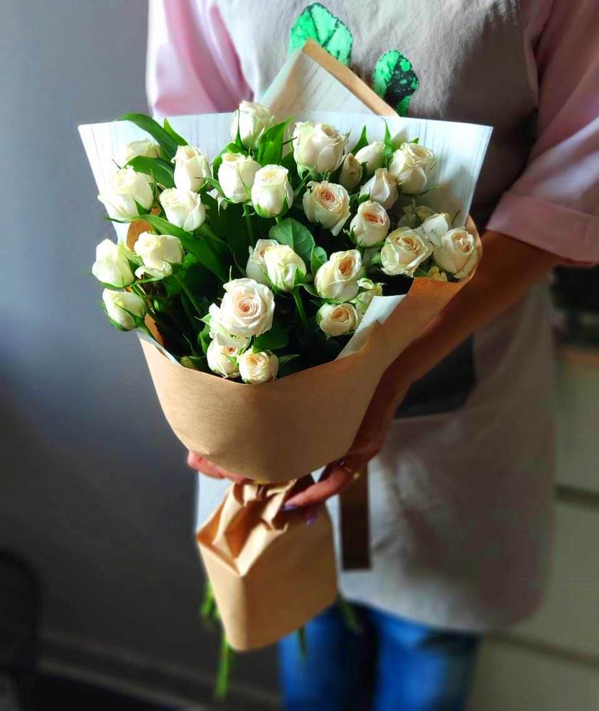 Букет цветов из: Розы в Кагальницкой