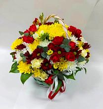 Цветочная композиция из Хризантемы и Розы в корзине в Кагальницкой
