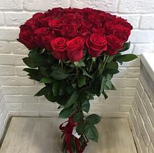 Букет Красные розы Гран При в Кагальницкой