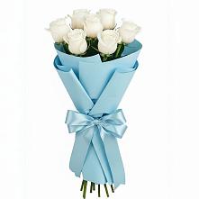 Букет 7 белых роз Проуд в Кагальницкой