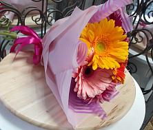 Букет цветов из:  Герберы в Кагальницкой