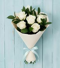 Букет цветов из:  Розы в Кагальницкой