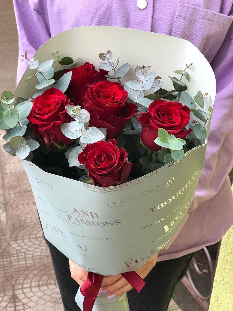 Букет цветов из: Розы в Кагальницкой