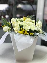 Цветочная композиция из Розы  в Кагальницкой