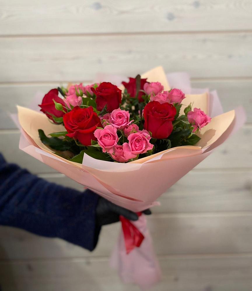 Букет цветов из: Розы в Кагальницкой