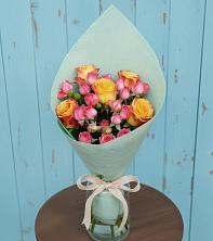 Букет цветов из:  Розы в Кагальницкой