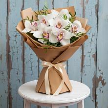 Букет цветов из:  Орхидеи и Розы в Кагальницкой