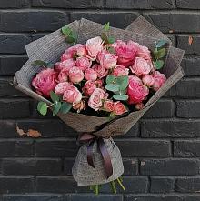 Букет цветов из:  Розы в Кагальницкой