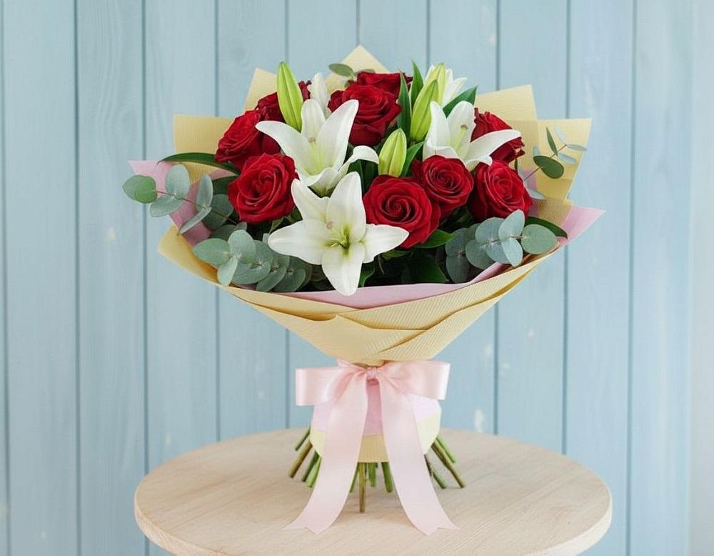 Букет цветов из: Лилии и Розы в Кагальницкой